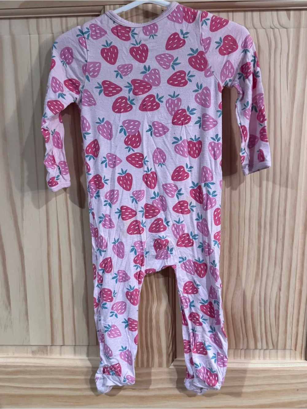 Lullaby Lane Pink Strawberry Print Footed Sleeper Pajama‎ 6-9 Months Zip Up